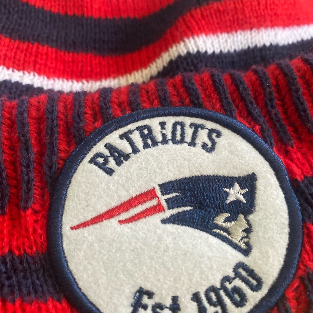 Patriots winter hat - Picture 3 of 4